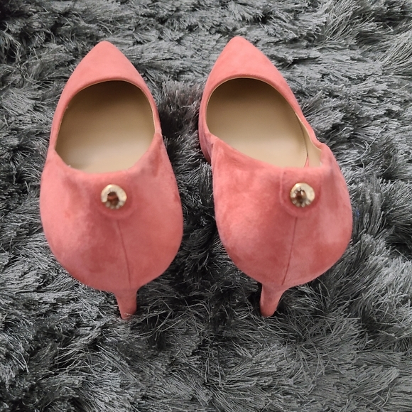 SOLD!! MICHAEL MK- Coral Pumps - Picture 4 of 5
